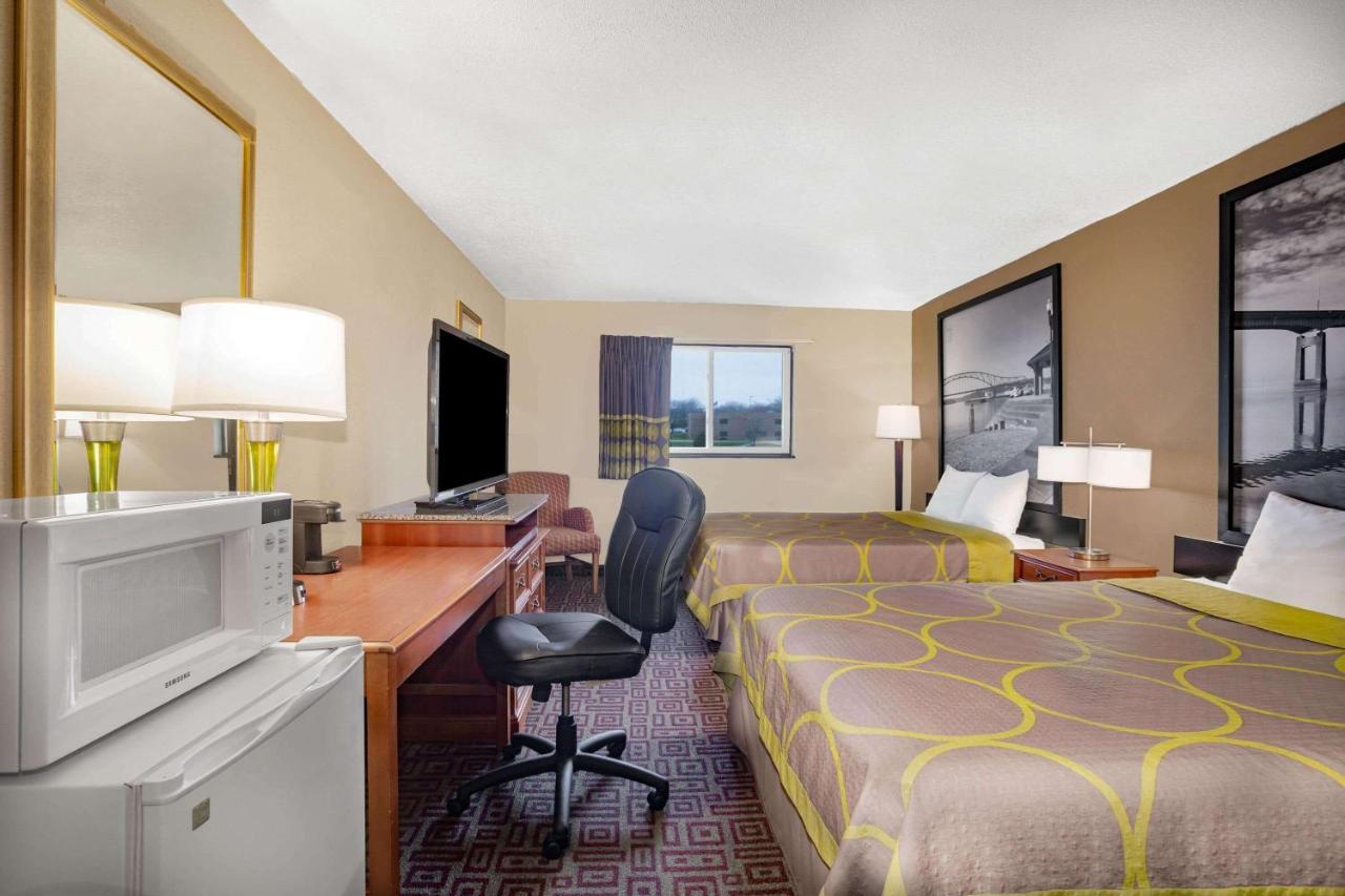 Super 8 By Wyndham Fort Madison Exteriér fotografie