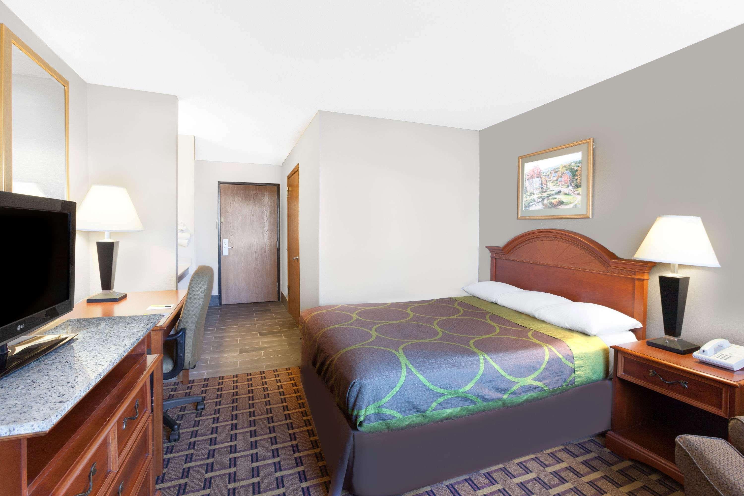 Super 8 By Wyndham Fort Madison Exteriér fotografie